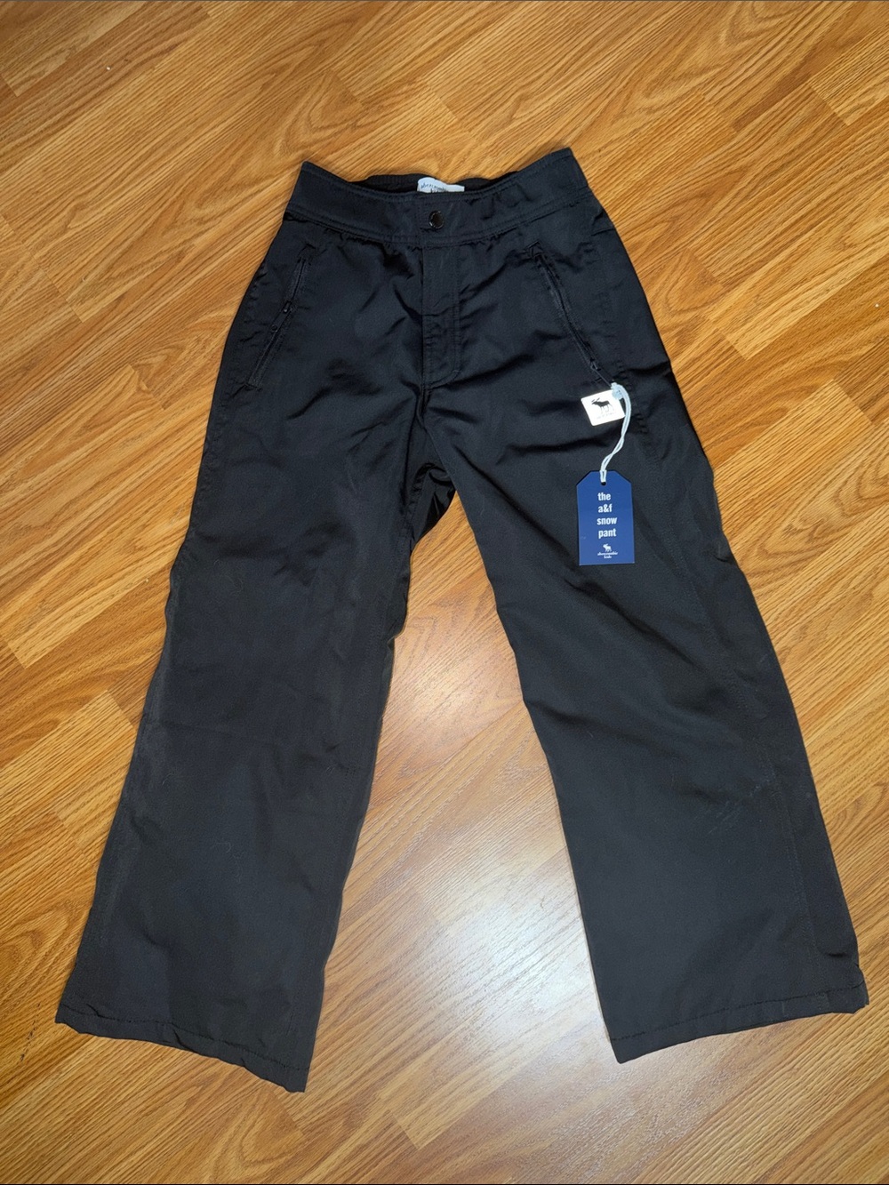 New Abercrombie Kids Black Snow Pants 9/10